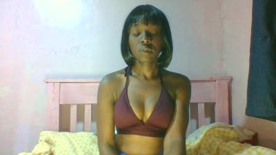 sweet_aaliya live cam on Cam4
