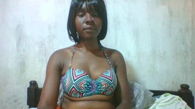 sweet_aaliya live cam on Cam4
