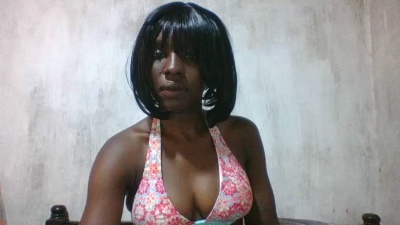 sweet_aaliya live cam on Cam4