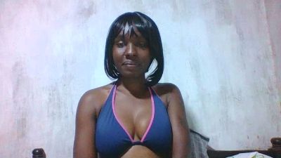 sweet_aaliya live cam on Cam4