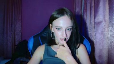 sweet_berry live cam on Cam4