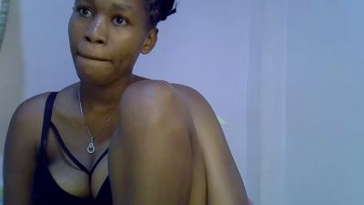 sweet_brown9 live cam on Cam4