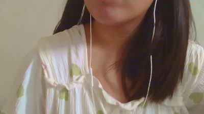 sweet_charm18 live cam on Cam4