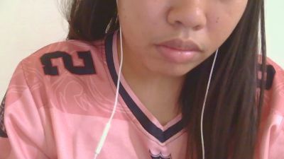 sweet_charm18 live cam on Cam4