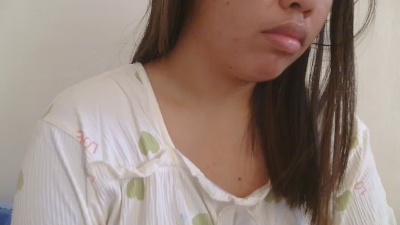 sweet_charm18 live cam on Cam4