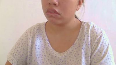 sweet_charm18 live cam on Cam4