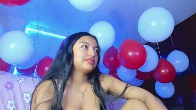 sweet_cinamon live cam on Cam4