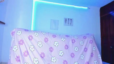 sweet_cinamon live cam on Cam4