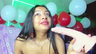 sweet_cinamon live cam on Cam4