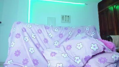 sweet_cinamon live cam on Cam4