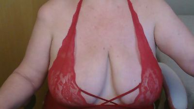 sweet_curvy live cam on Cam4