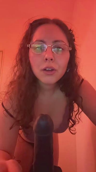 sweet_cute_rina live cam on Cam4