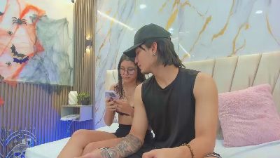 sweetauracouple live cam on Cam4