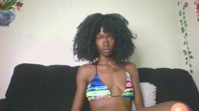 sweetberry6 live cam on Cam4