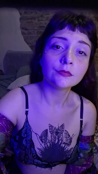 sweetcloe4you live cam on Cam4