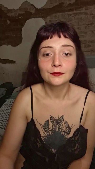 sweetcloe4you live cam on Cam4