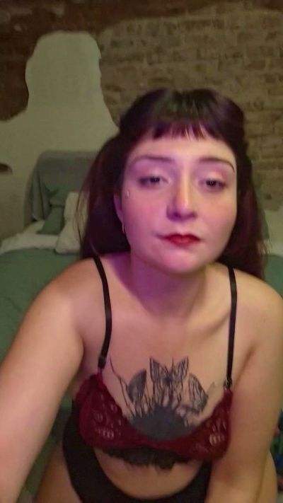 sweetcloe4you live cam on Cam4