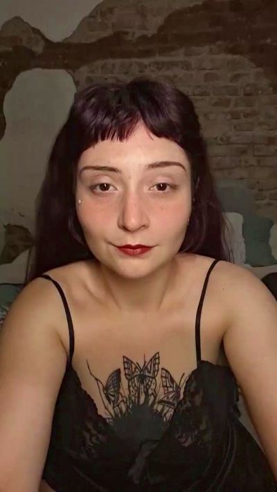 sweetcloe4you live cam on Cam4