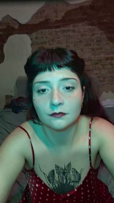 sweetcloe4you live cam on Cam4