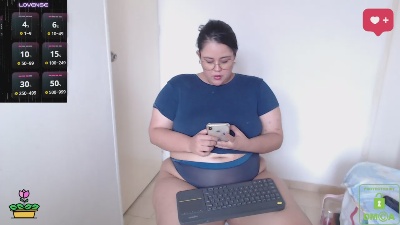 sweetdesires_ live cam on Cam4