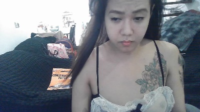 sweetgirl37 live cam on Cam4