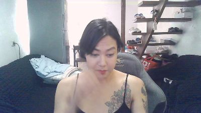 sweetgirl37 live cam on Cam4