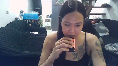 sweetgirl37 live cam on Cam4