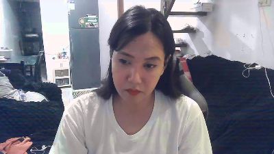 sweetgirl37 live cam on Cam4