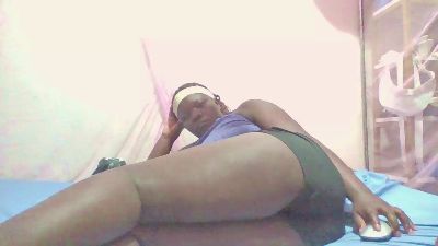 sweetgyalhot live cam on Cam4