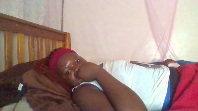 sweetgyalhot live cam on Cam4