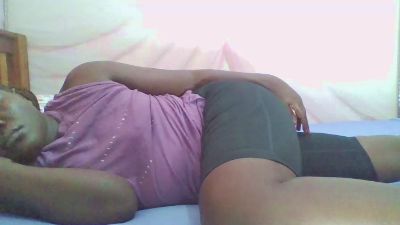 sweetgyalhot live cam on Cam4