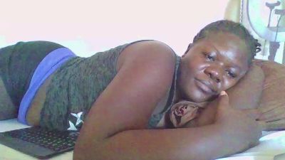 sweetgyalhot live cam on Cam4
