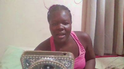sweetgyalhot live cam on Cam4
