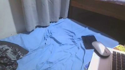 sweetgyalhot live cam on Cam4