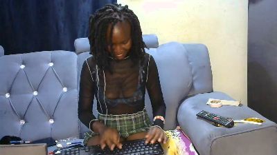 sweetjune1 live cam on Cam4
