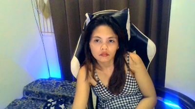 sweetluna98 live cam on Cam4
