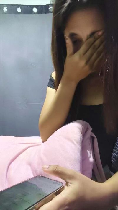 sweetluna98 live cam on Cam4