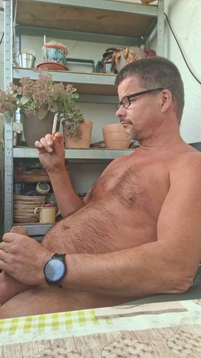 sweetnude83 live cam on Cam4