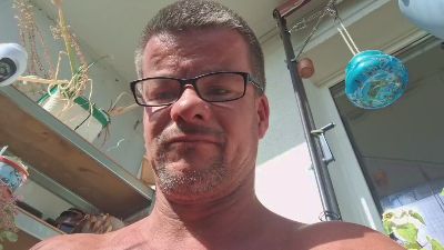 sweetnude83 live cam on Cam4
