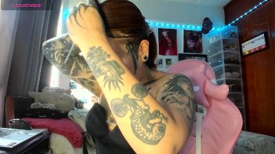 sweett_angeel live cam on Cam4