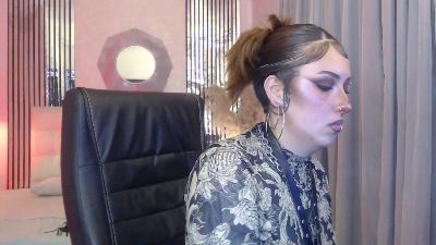 sweett_angeel live cam on Cam4