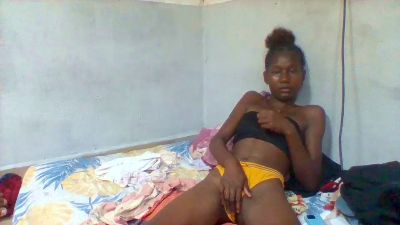 sweetyladyfun3 live cam on Cam4
