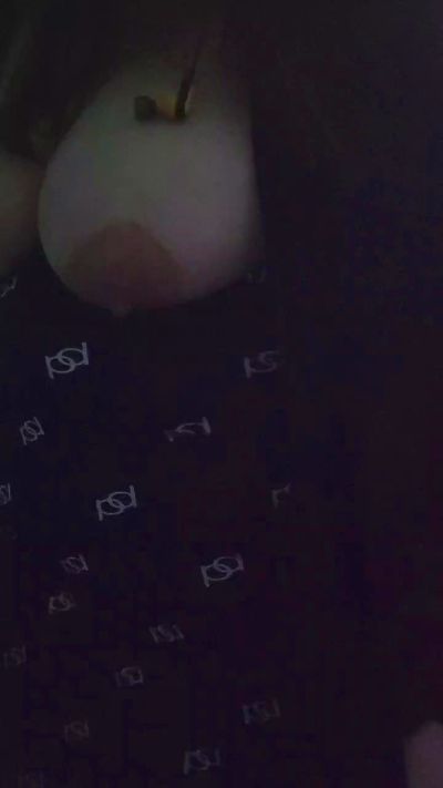 swfbusty4bwc43 live cam on Cam4