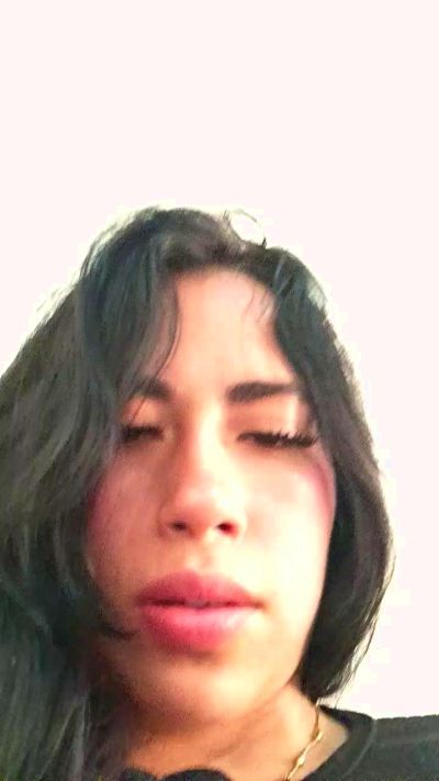 sylvana_19 live cam on Cam4