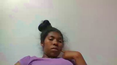 sylviah777 live cam on Cam4