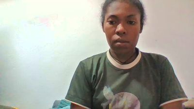 sylviah777 live cam on Cam4
