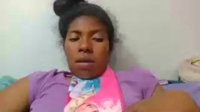 sylviah777 live cam on Cam4