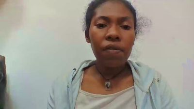sylviah777 live cam on Cam4