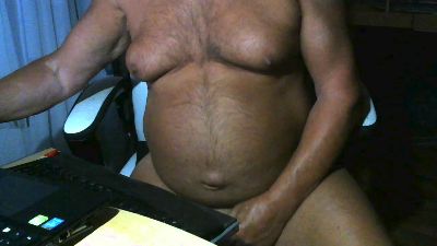 tabuloser56 live cam on Cam4
