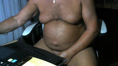 tabuloser56 live cam on Cam4
